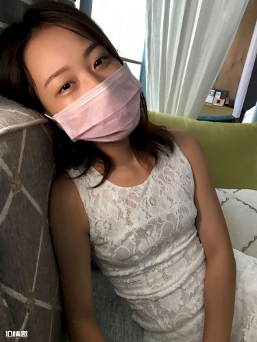 离婚女儿回娘家和爸爸爱